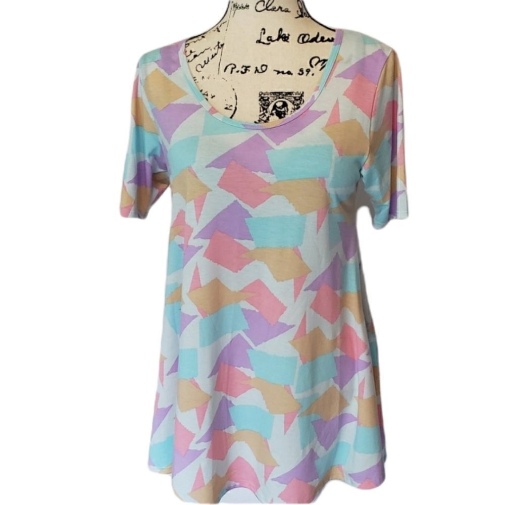LuLaRoe pastel abstract print Perfect tee